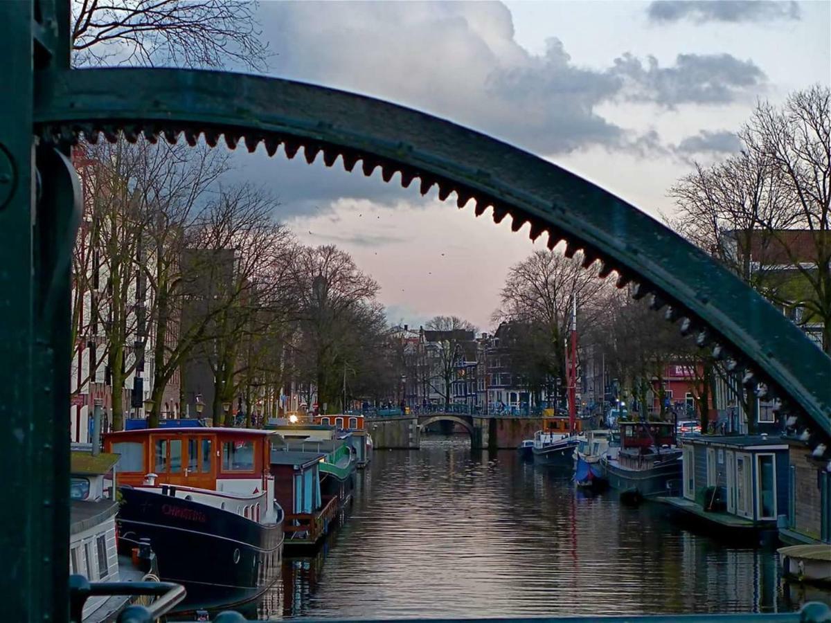 Central & Quiet Canal Apartment Amsterdam Exterior photo