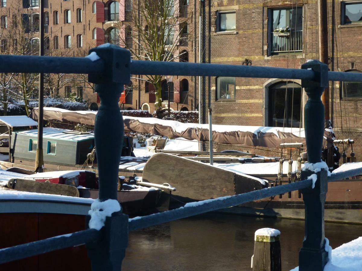 Central & Quiet Canal Apartment Amsterdam Exterior photo